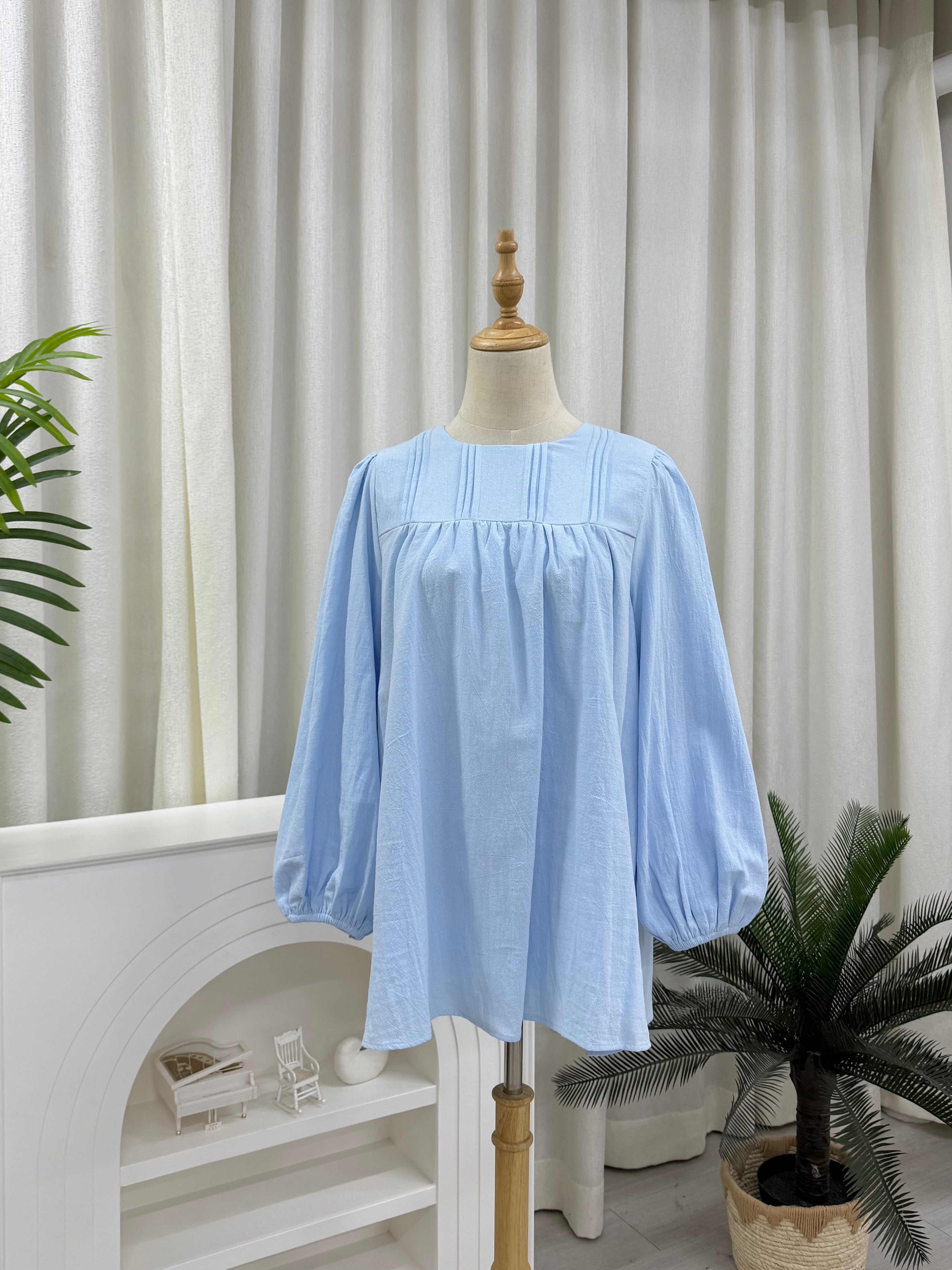 Qiara Pleats Plain Top