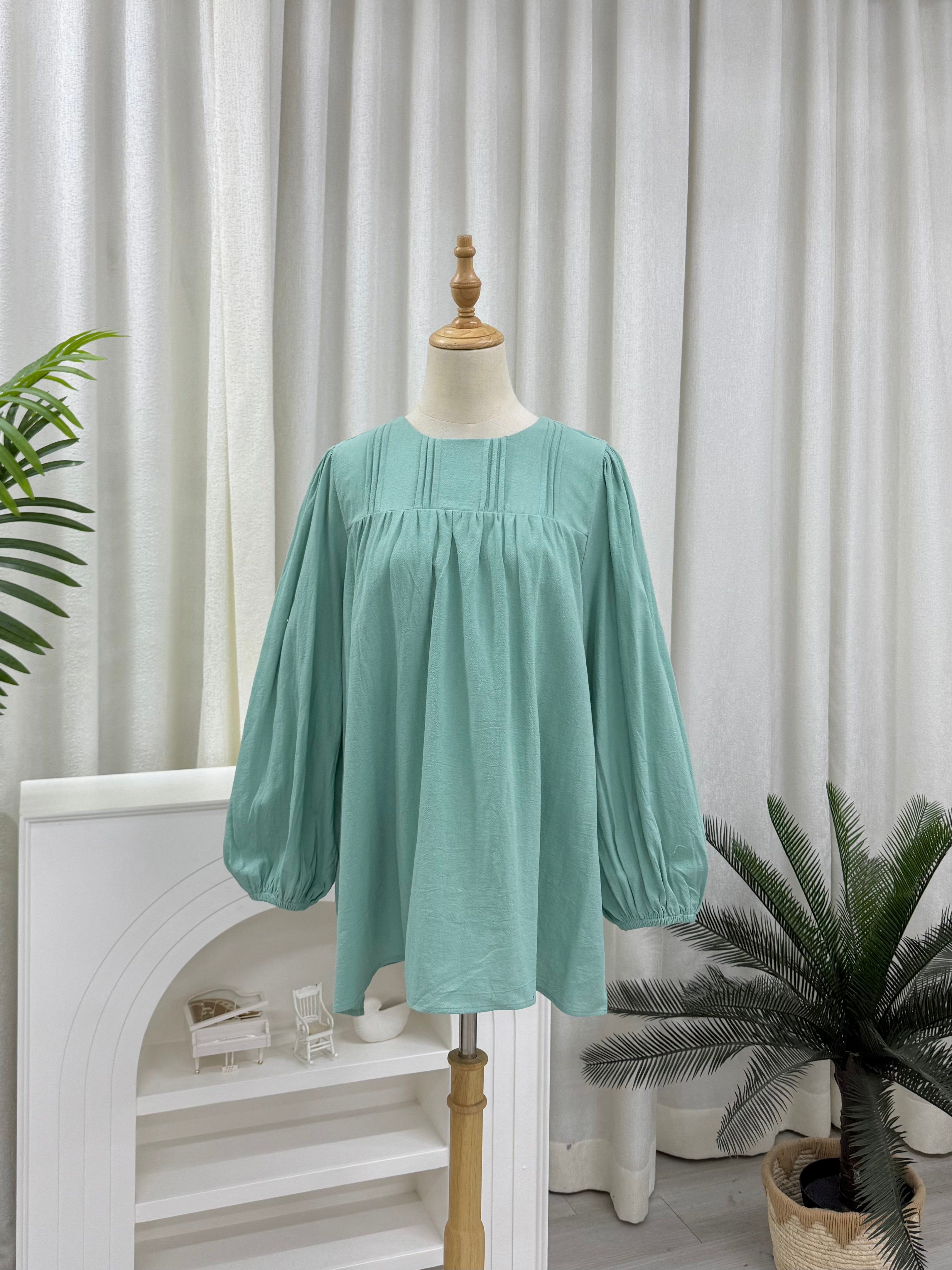 Qiara Pleats Plain Top