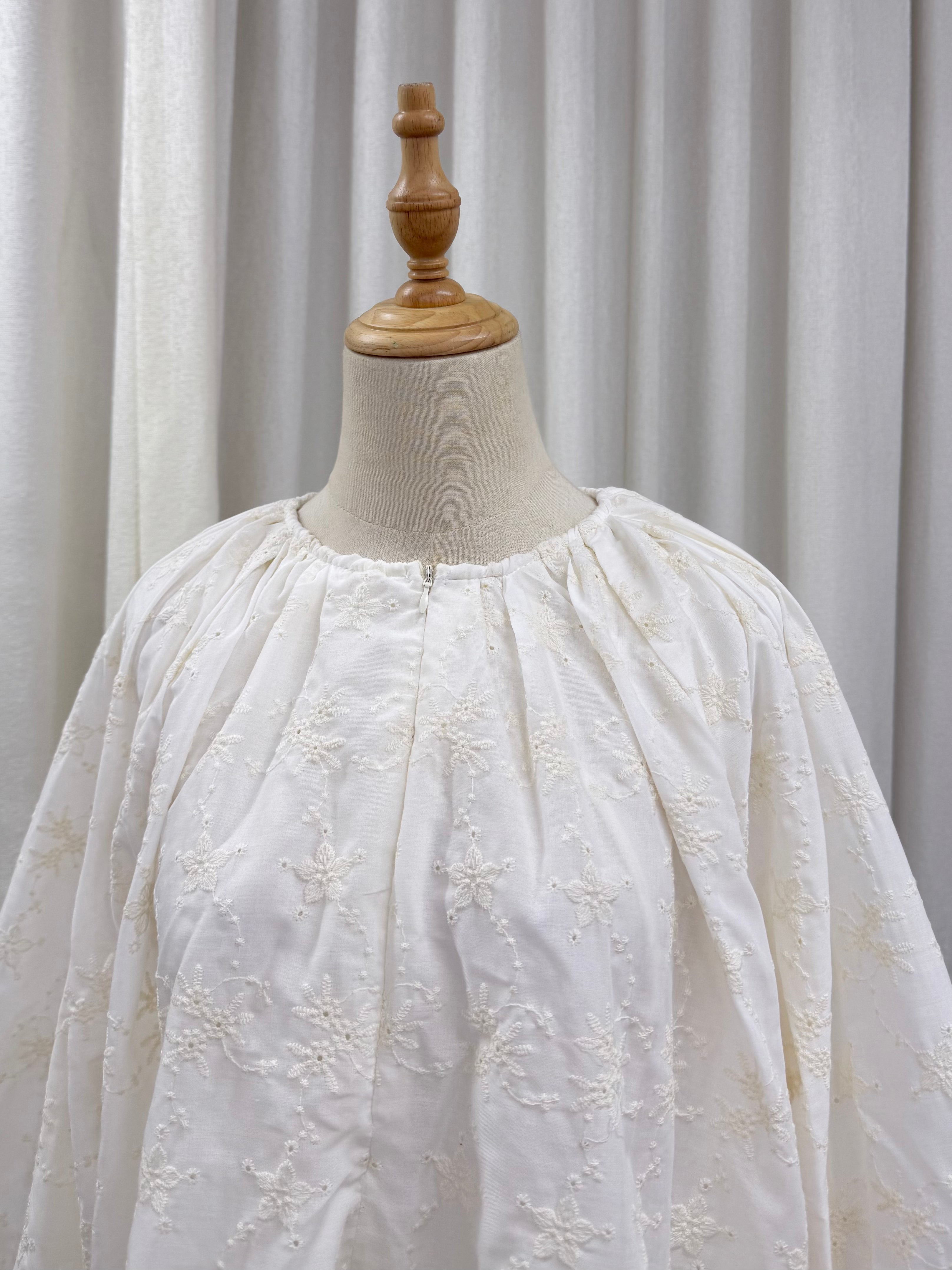 Sculpted Scallop Top - Mirelle