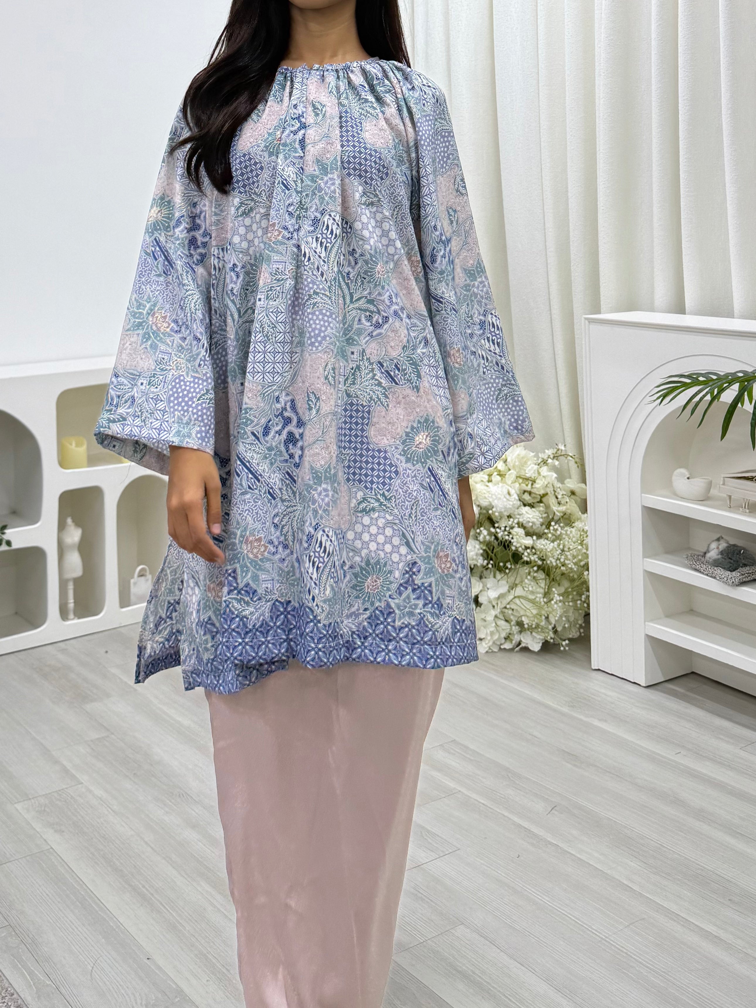 Raglan Sleeve Batik Tunic - Nursing Friendly