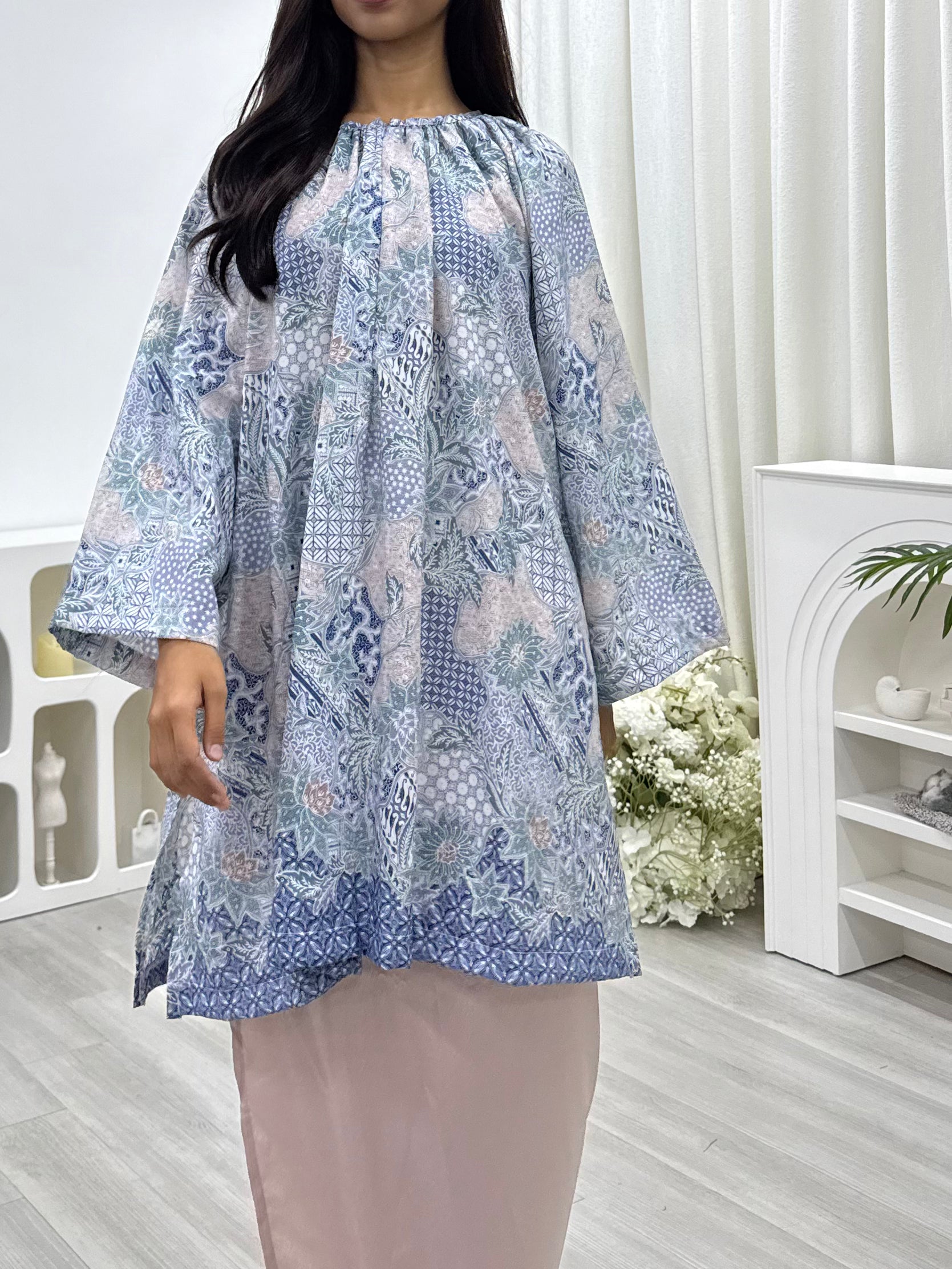 Raglan Sleeve Batik Tunic - Nursing Friendly