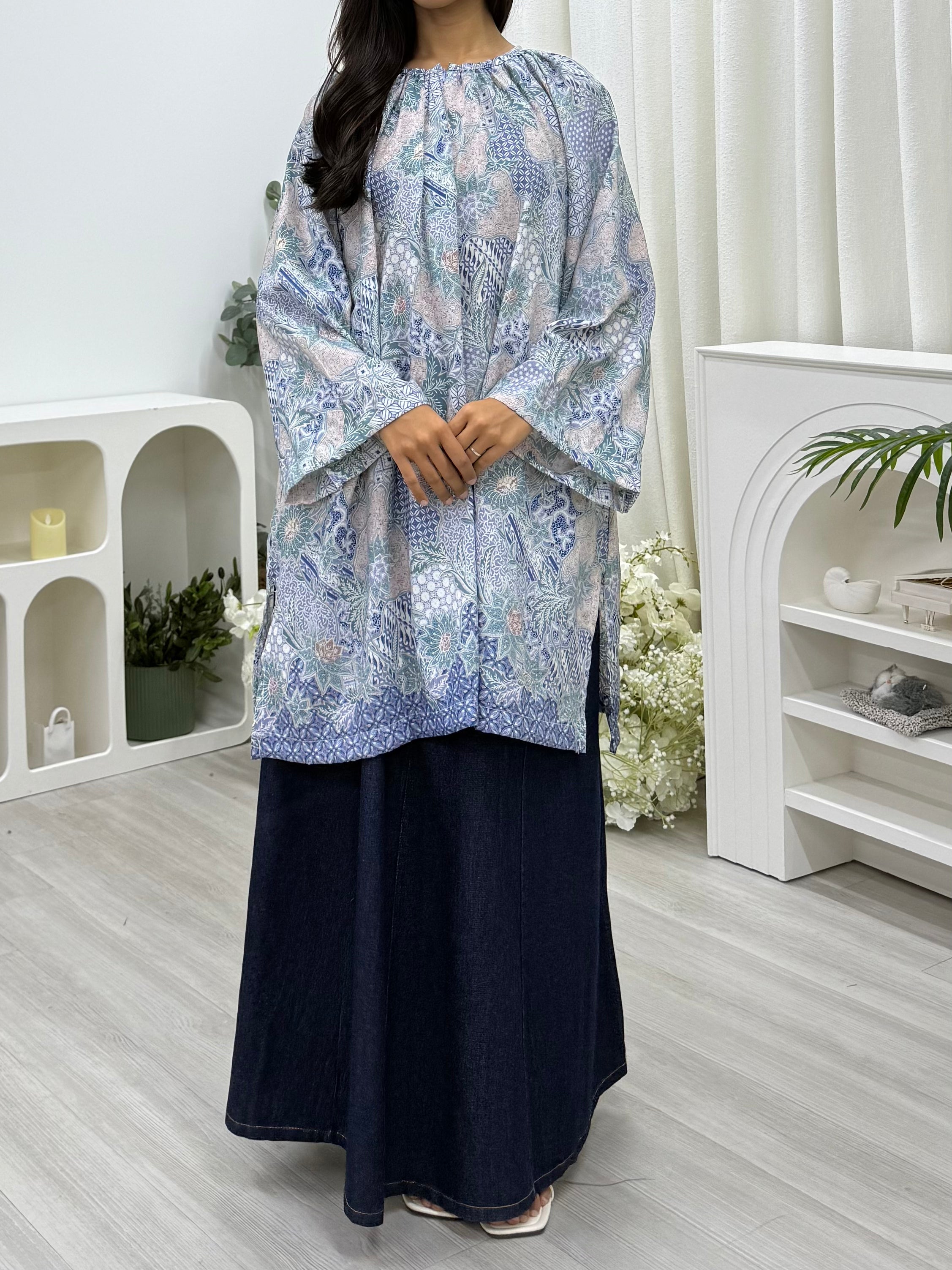 Raglan Sleeve Batik Tunic - Nursing Friendly