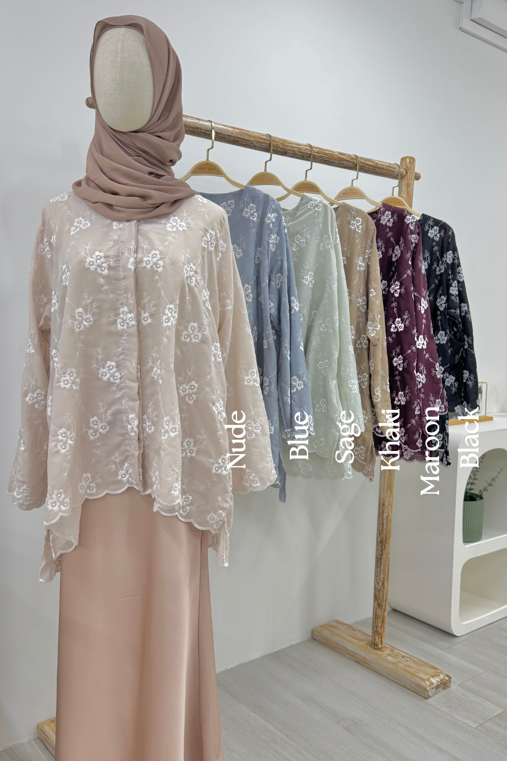 Miya Embroidered Sulam Top