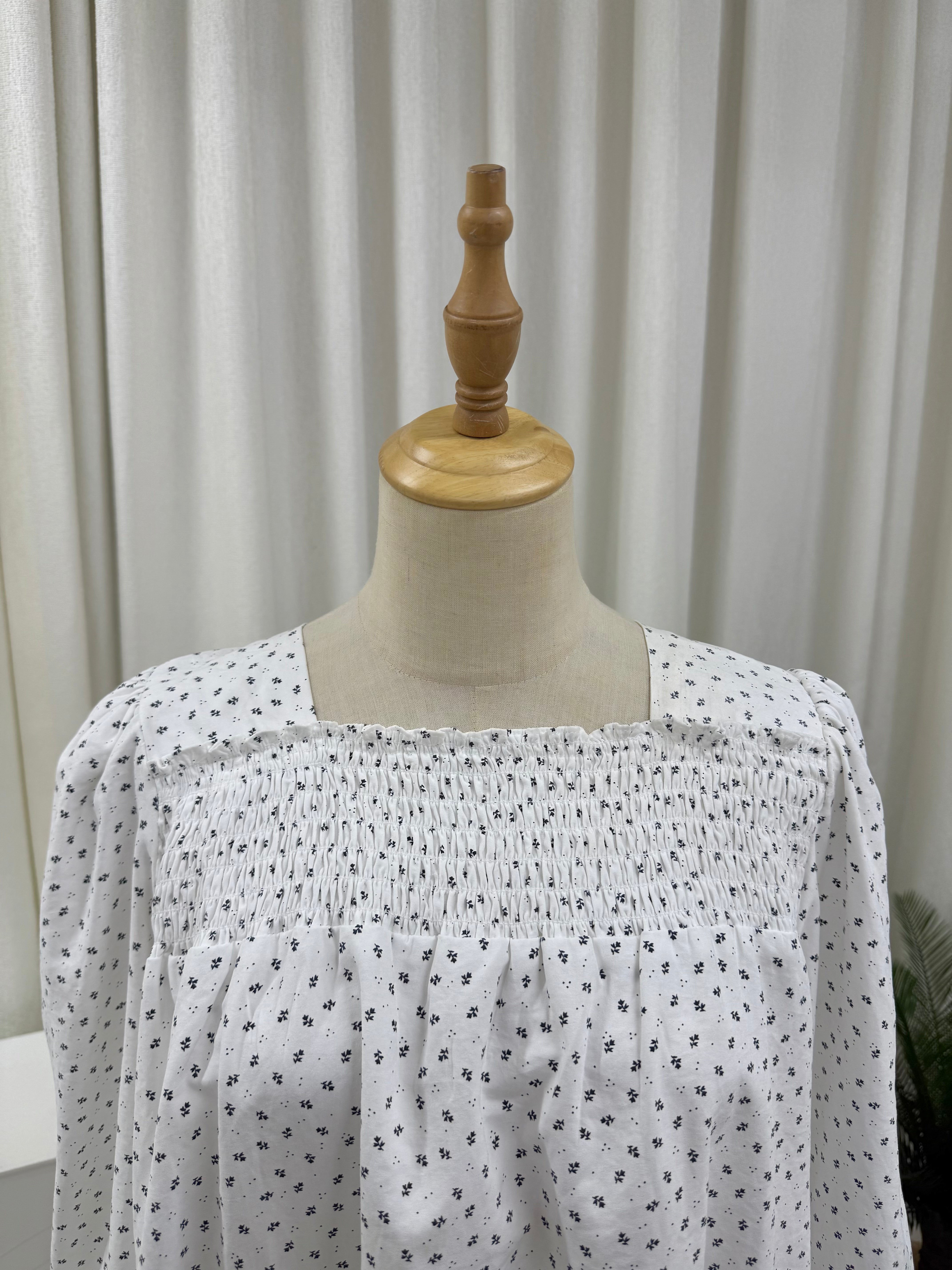 Smock Serenity Top - Iyna