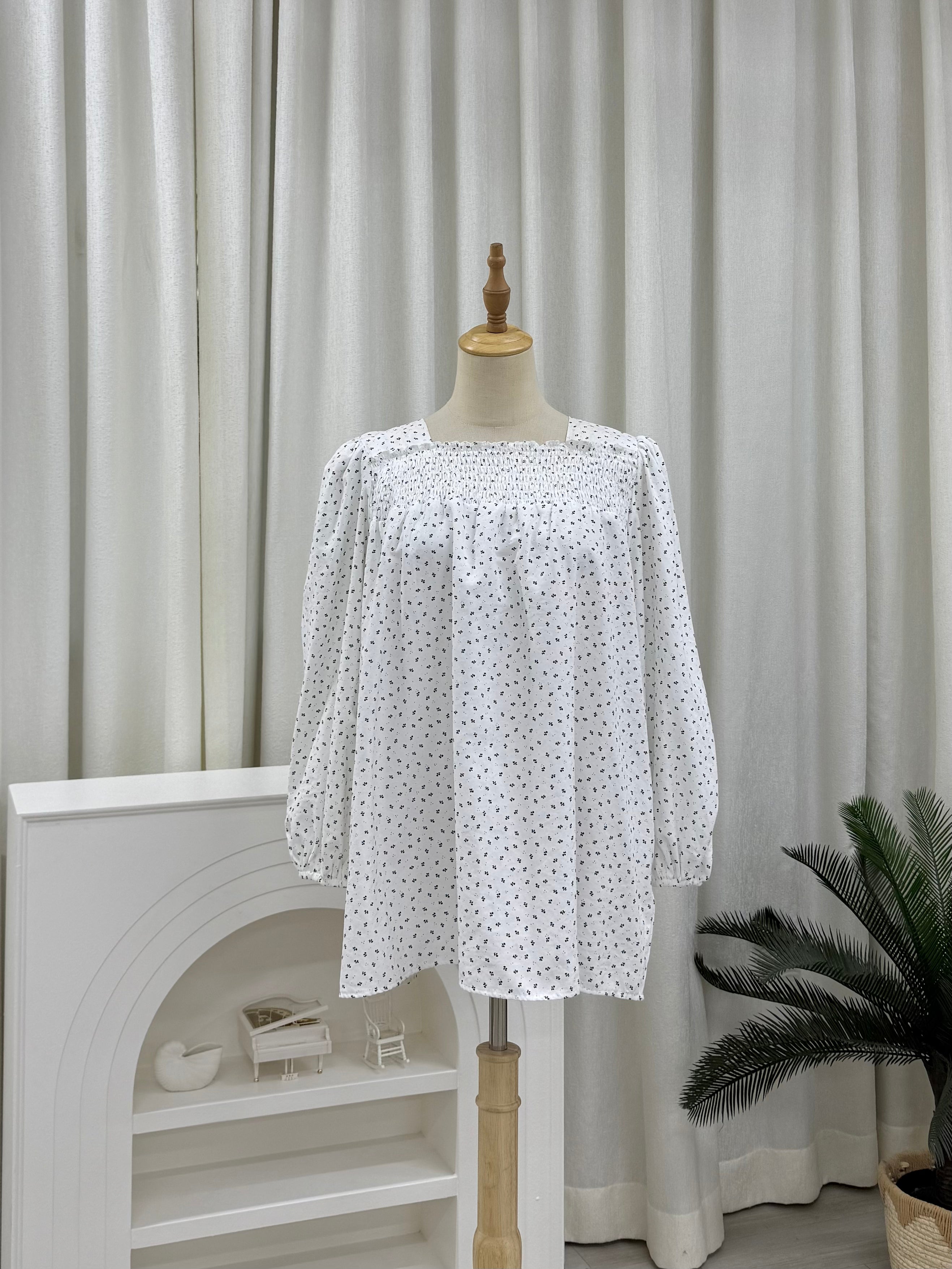 Smock Serenity Top - Iyna