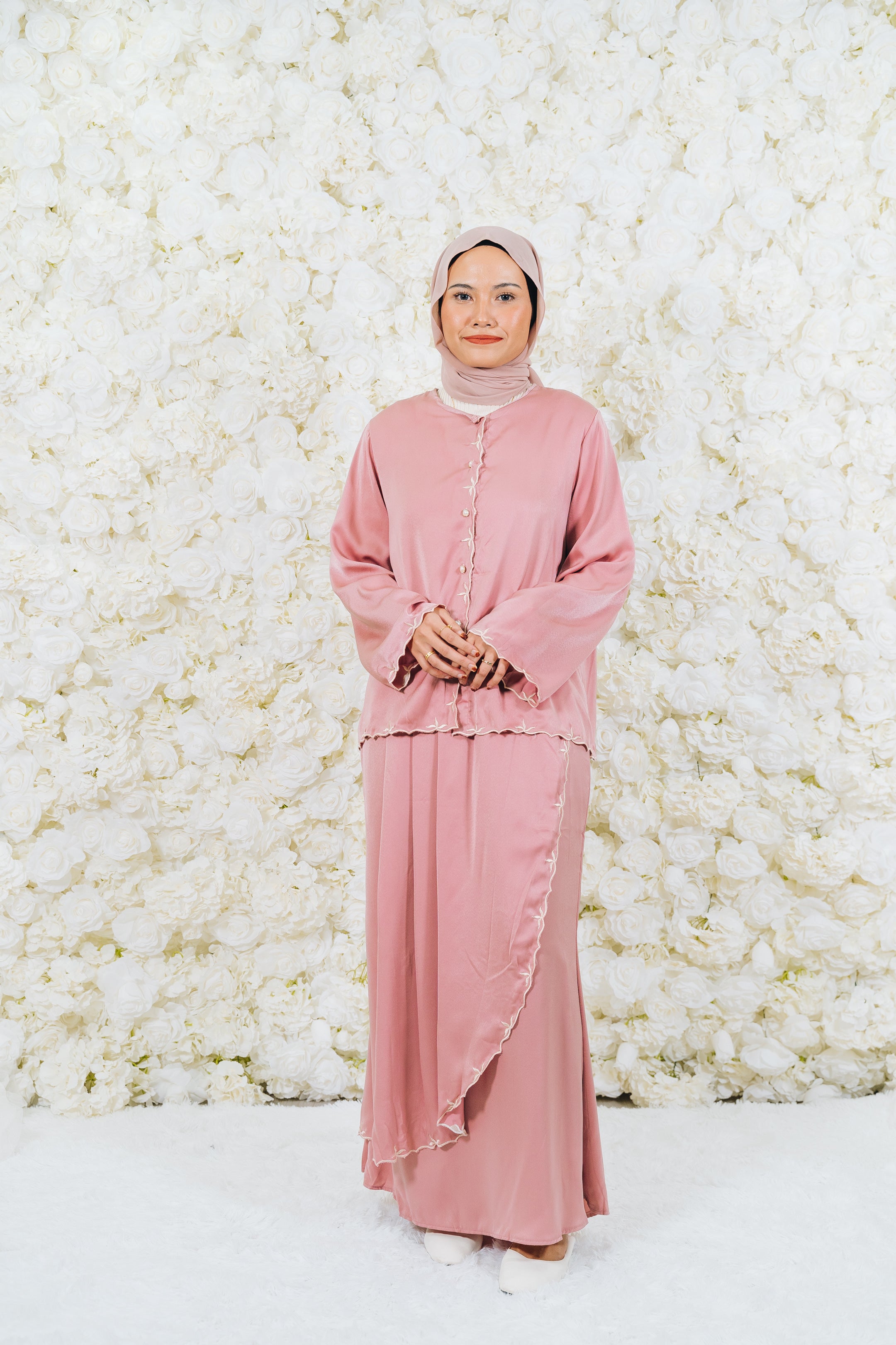 Tilla Leaves Sulam Skirt Set