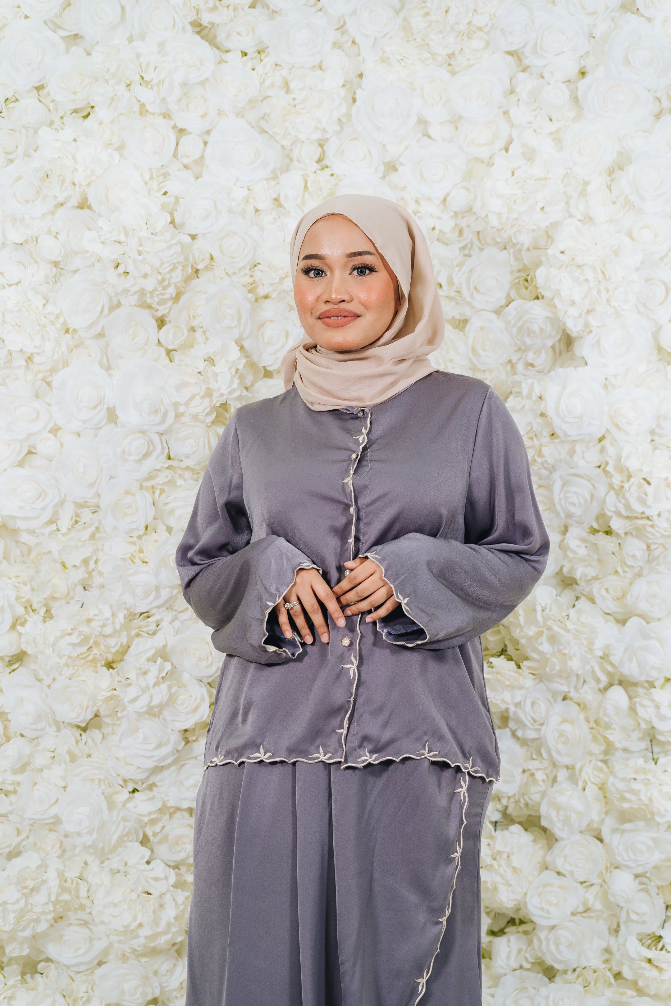 Tilla Leaves Sulam Skirt Set