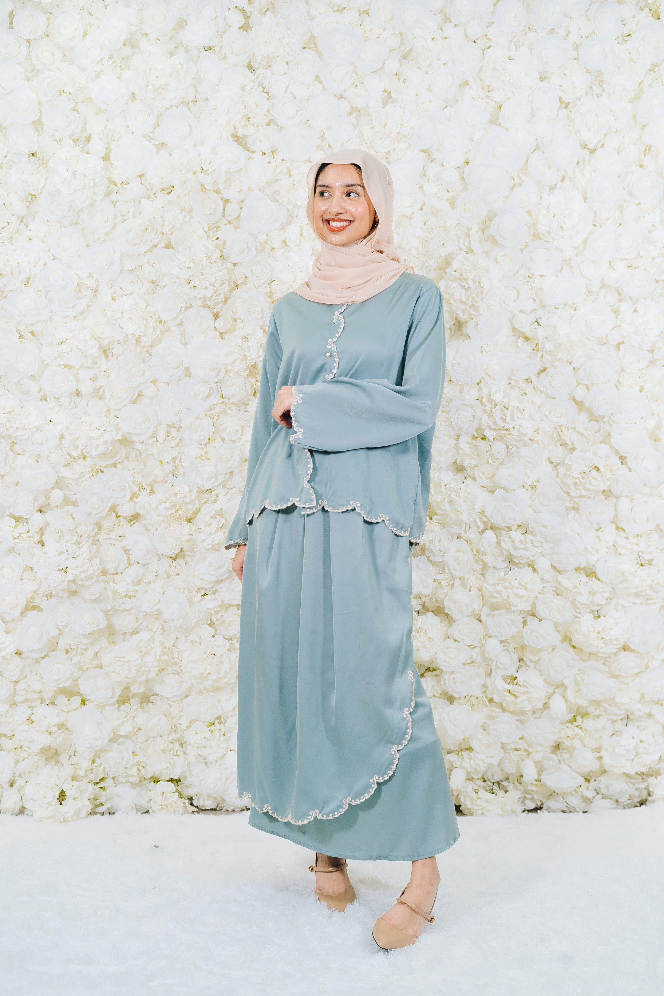 Mira Round Sulam Skirt Set