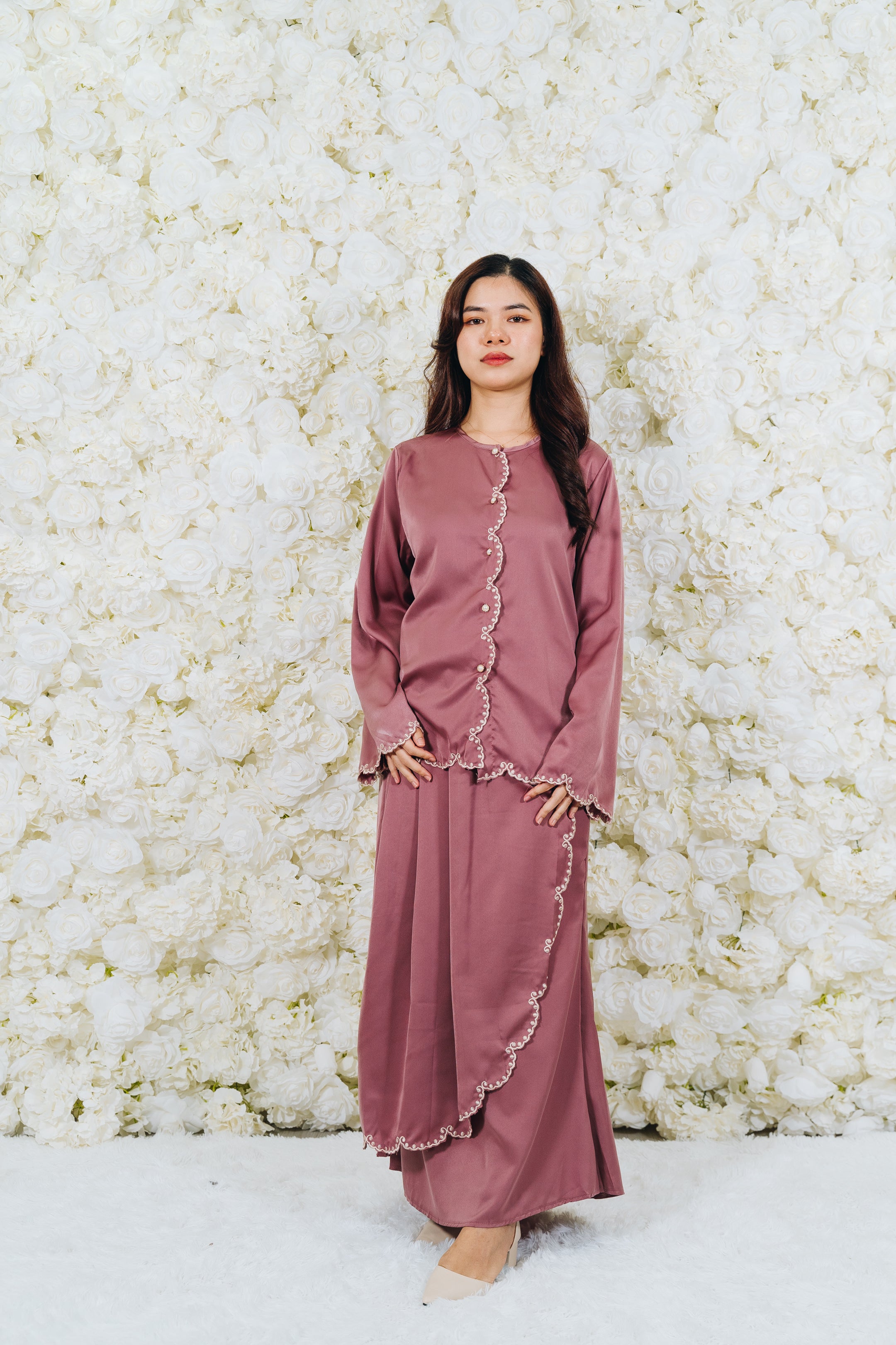 Mira Round Sulam Skirt Set