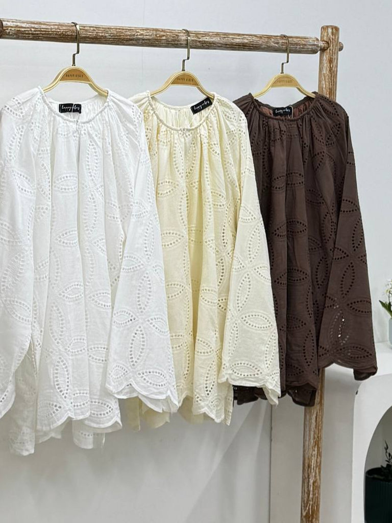 Sculpted Scallop Top - Liora