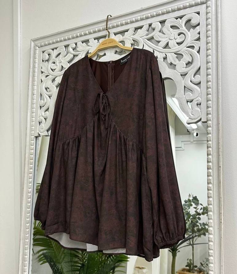 Imprinted Empire Top HV Label