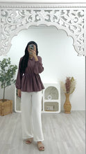 Load and play video in Gallery viewer, Polyester Ruched Ruffle Top