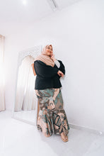 Load image into Gallery viewer, Mermaid Pleated Batik Skirt - Rossia
