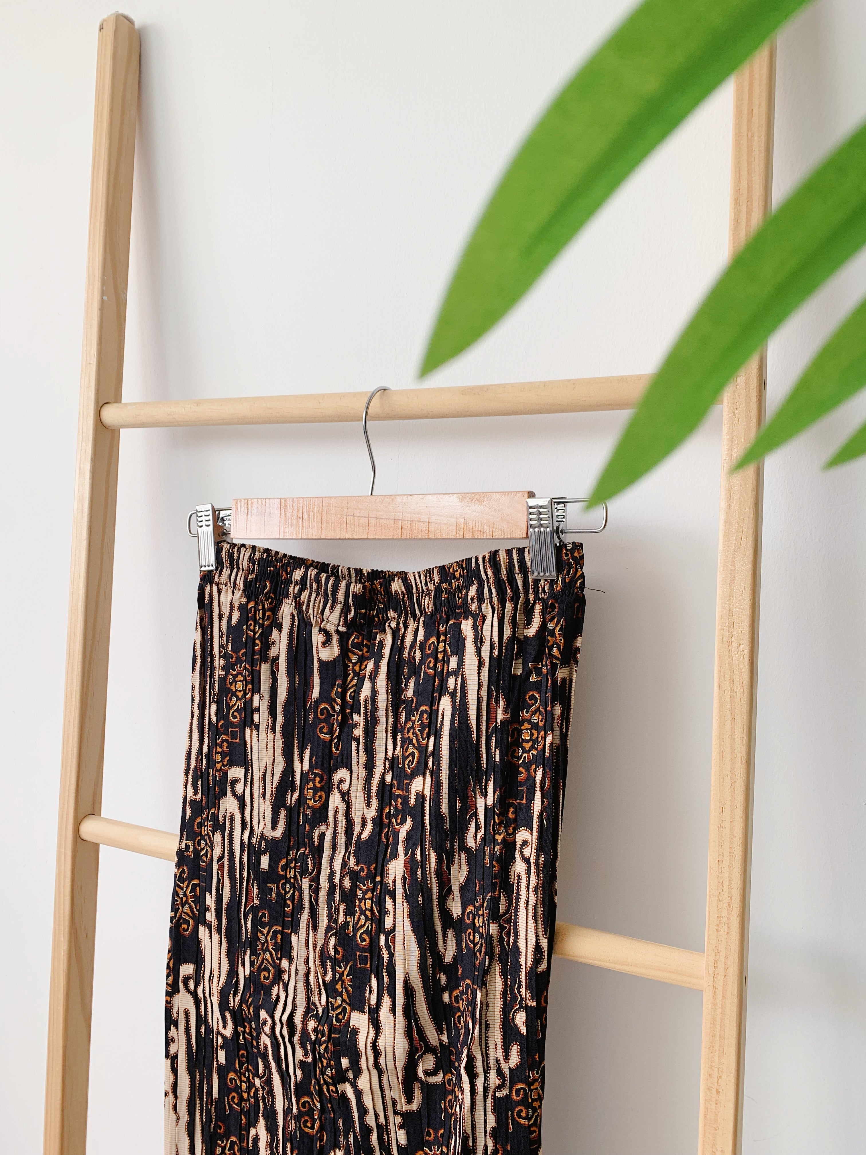 Batik Pleated Skirt - Dual Mono