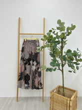 Load image into Gallery viewer, Mermaid Pleated Batik Skirt - Hailasa