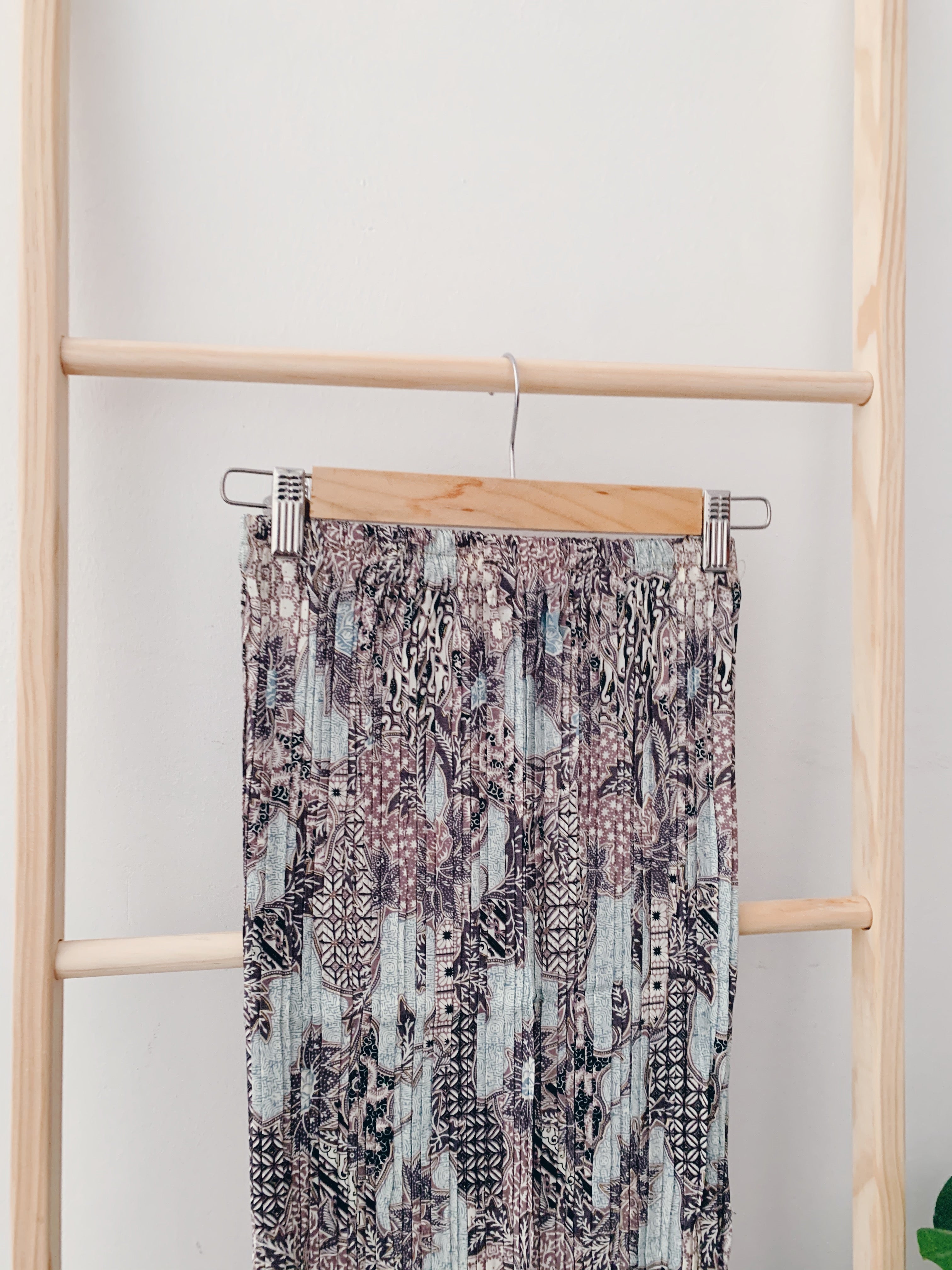 Batik Pleated Skirt - Patelicous