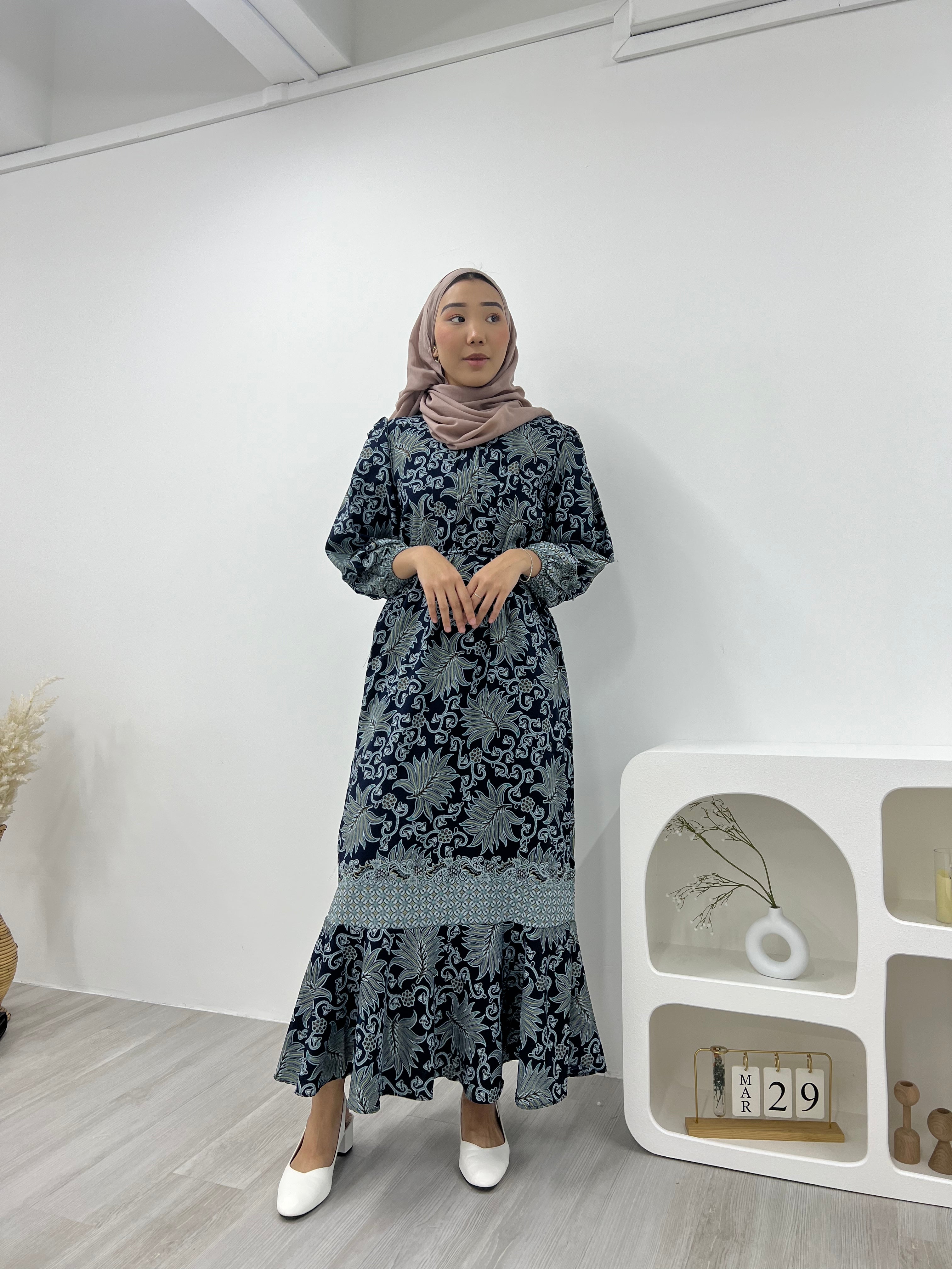 Mermaid Batik Dress - Classic Mono