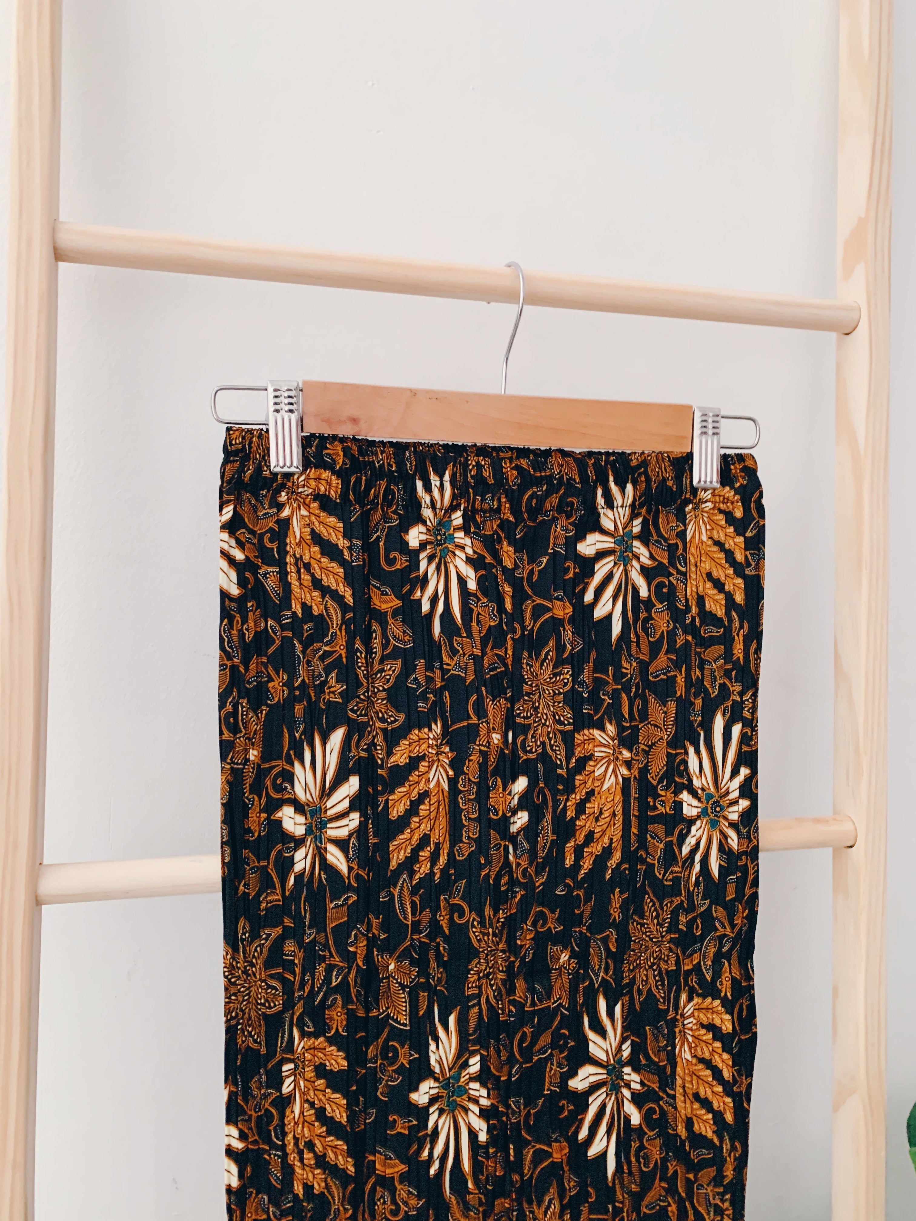 Batik Pleated Skirt - Mila