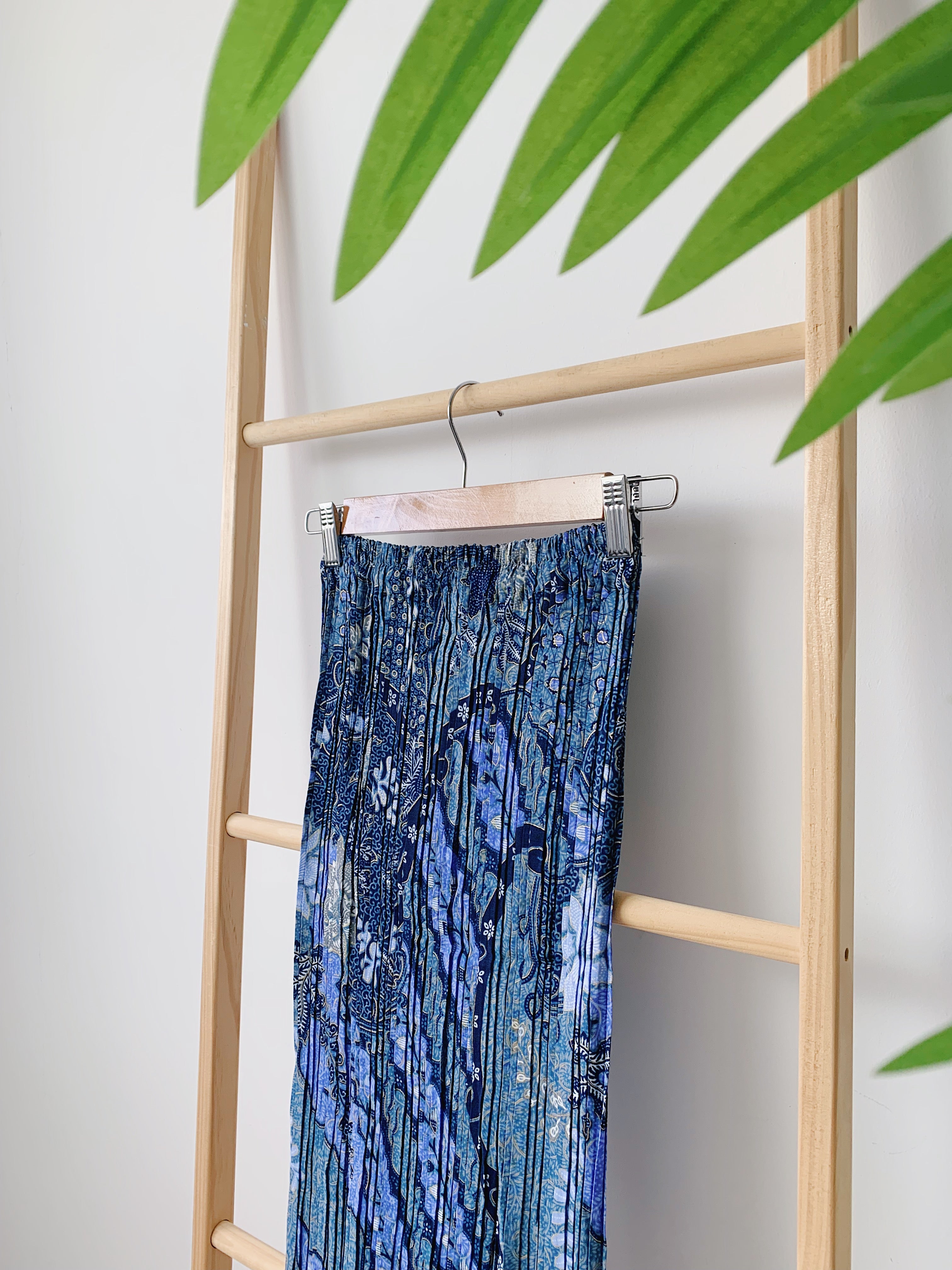 Batik Pleated Skirt - Rossia