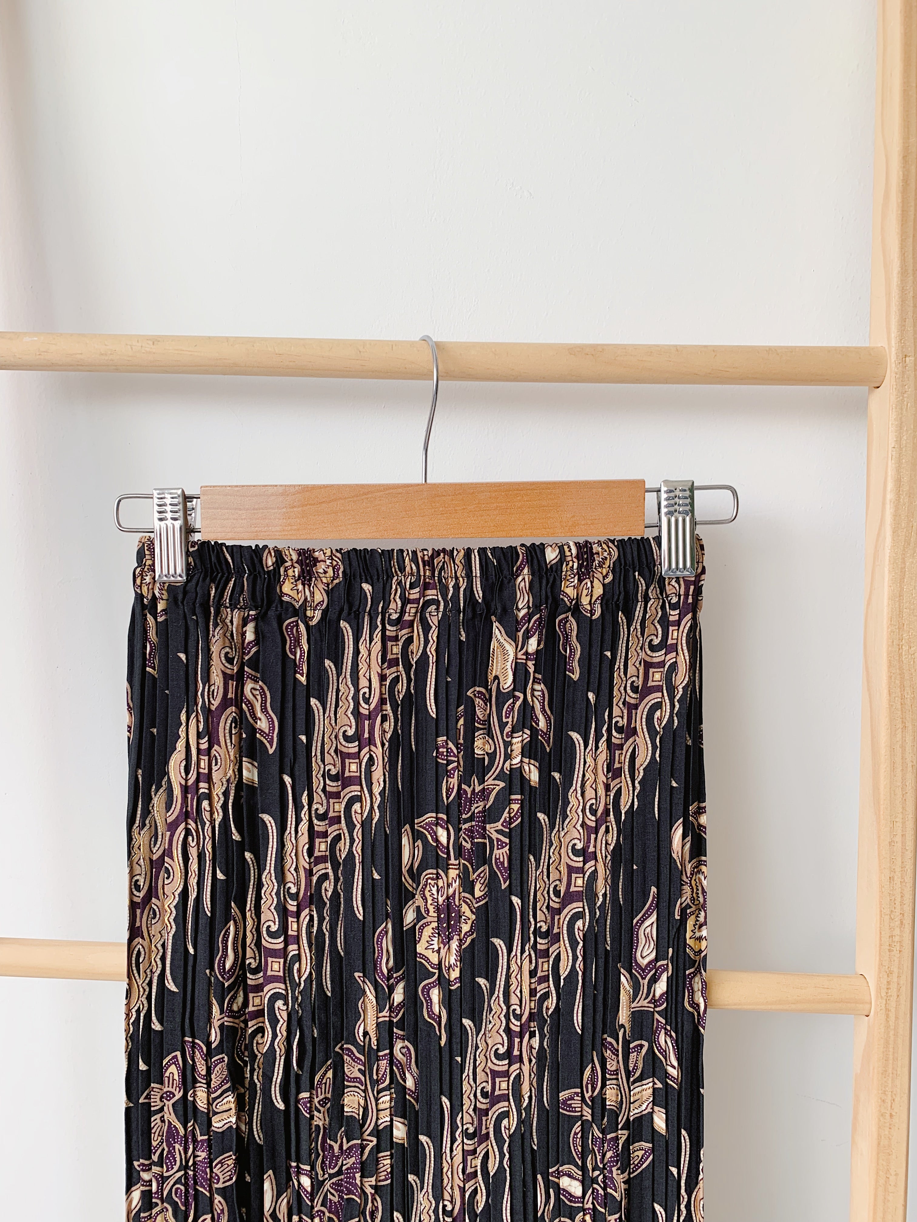 Batik Pleated Skirt - Dual Mono