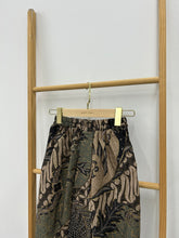 Load image into Gallery viewer, Instant Pario Skirt - Sandra