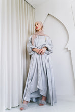 Load image into Gallery viewer, Fairy Abaya Diamond Grey
