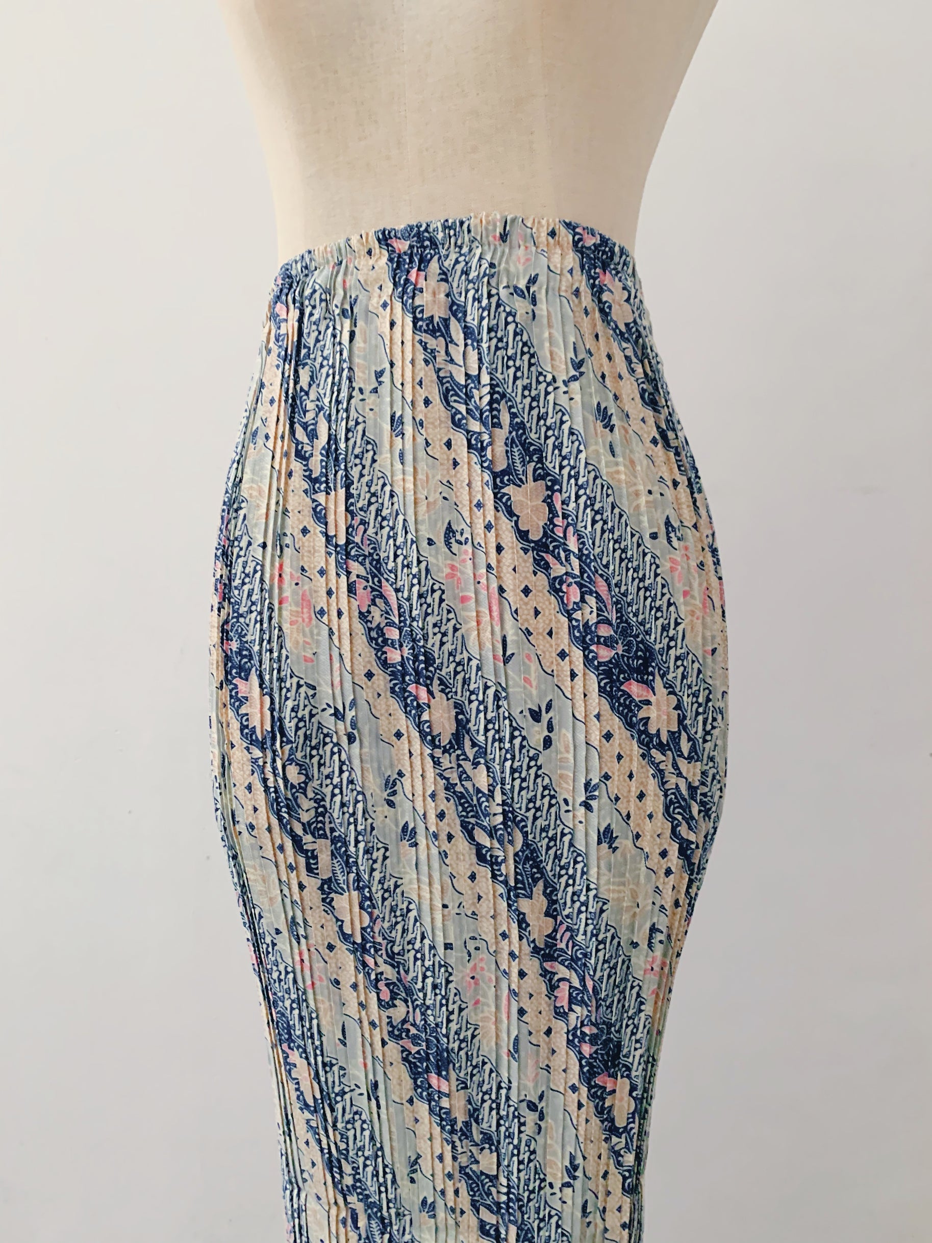 Batik Pleated Skirt - Ahina