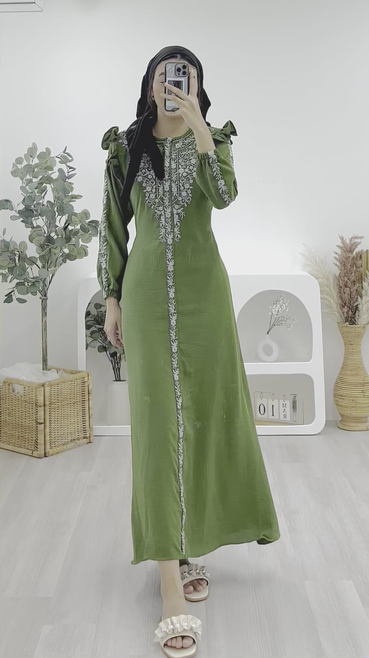 Chest Embroidered Abaya