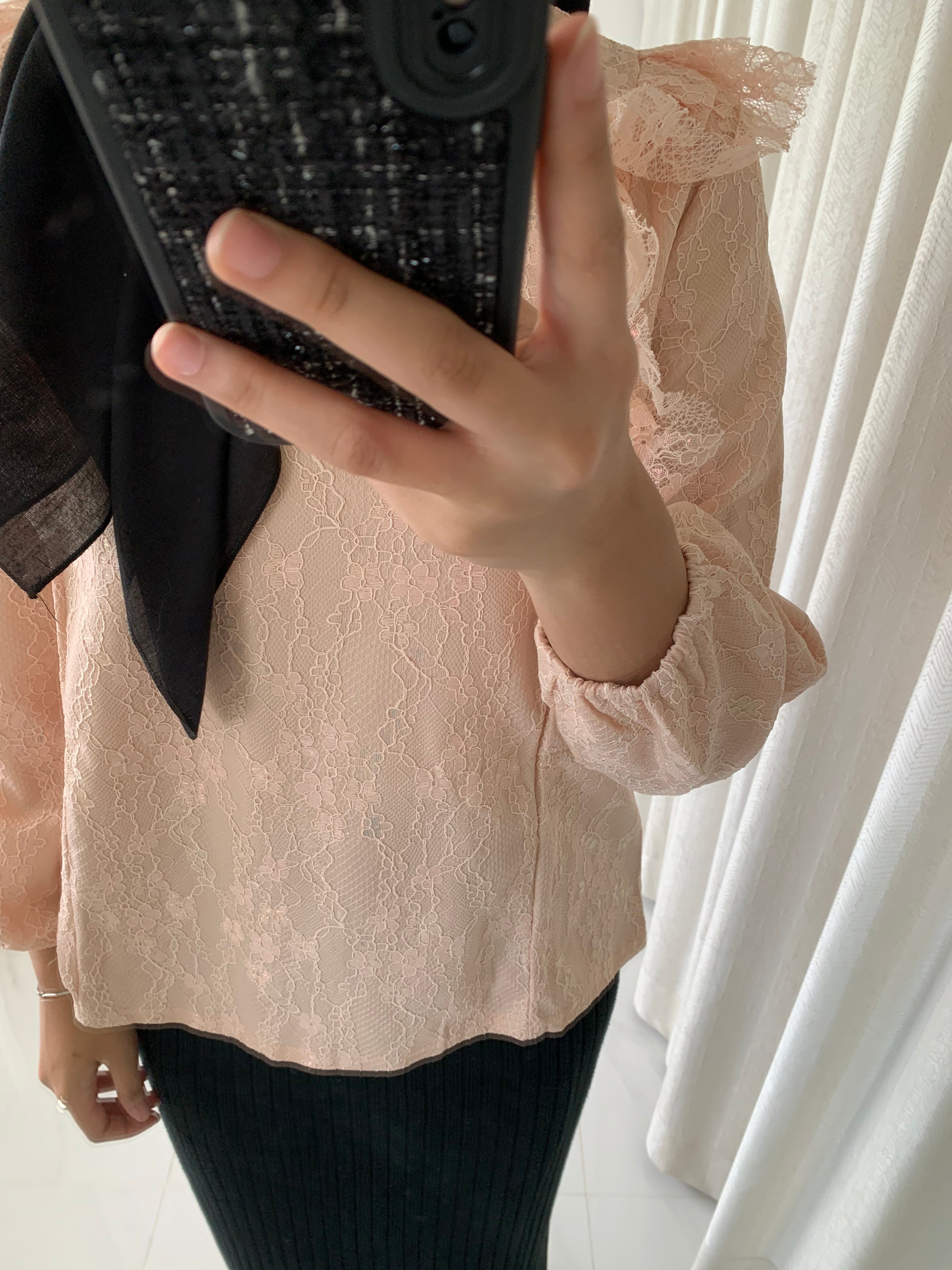 Pine Lace Ruffle Top