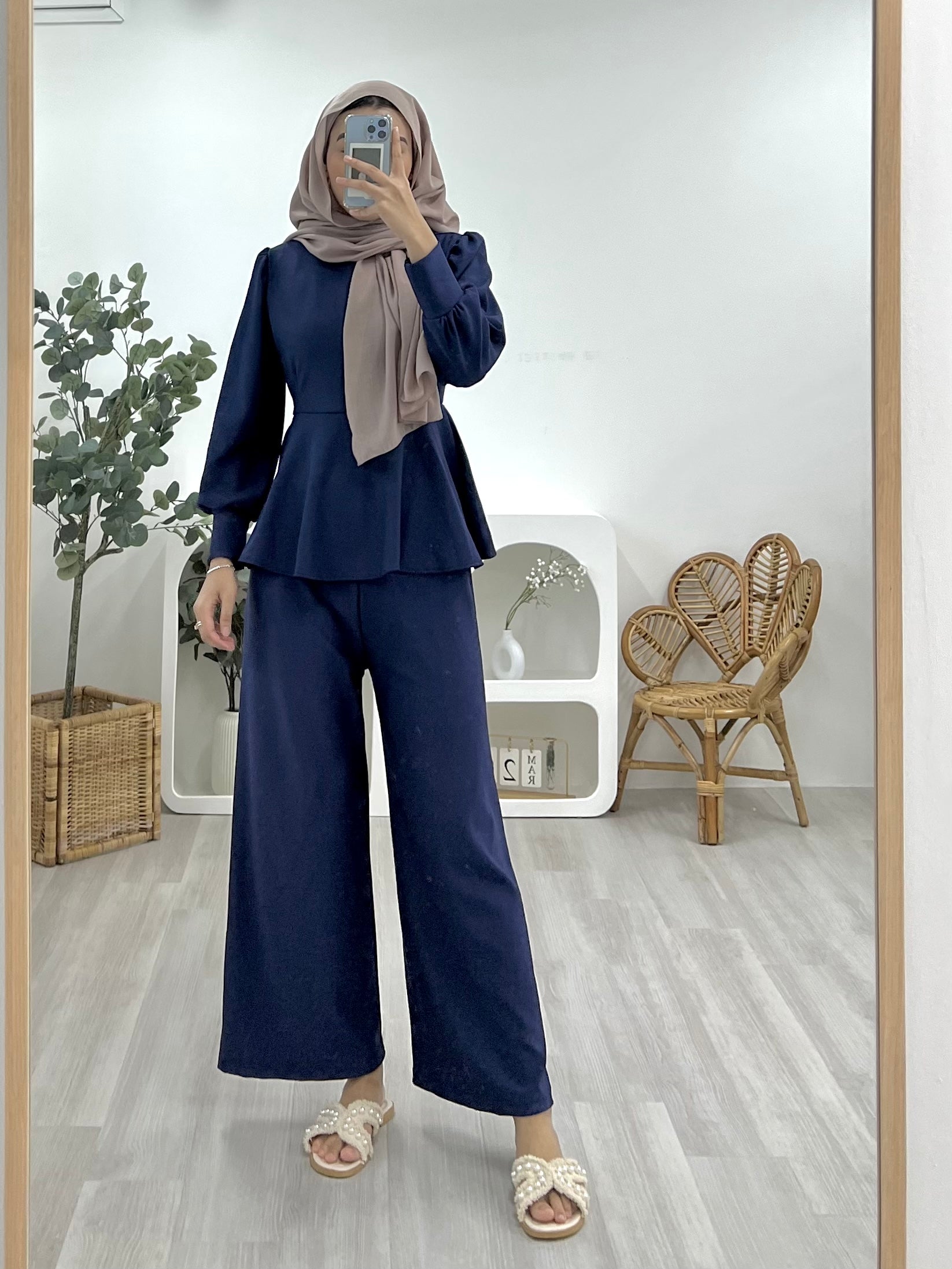 Plain Lara Pants Set