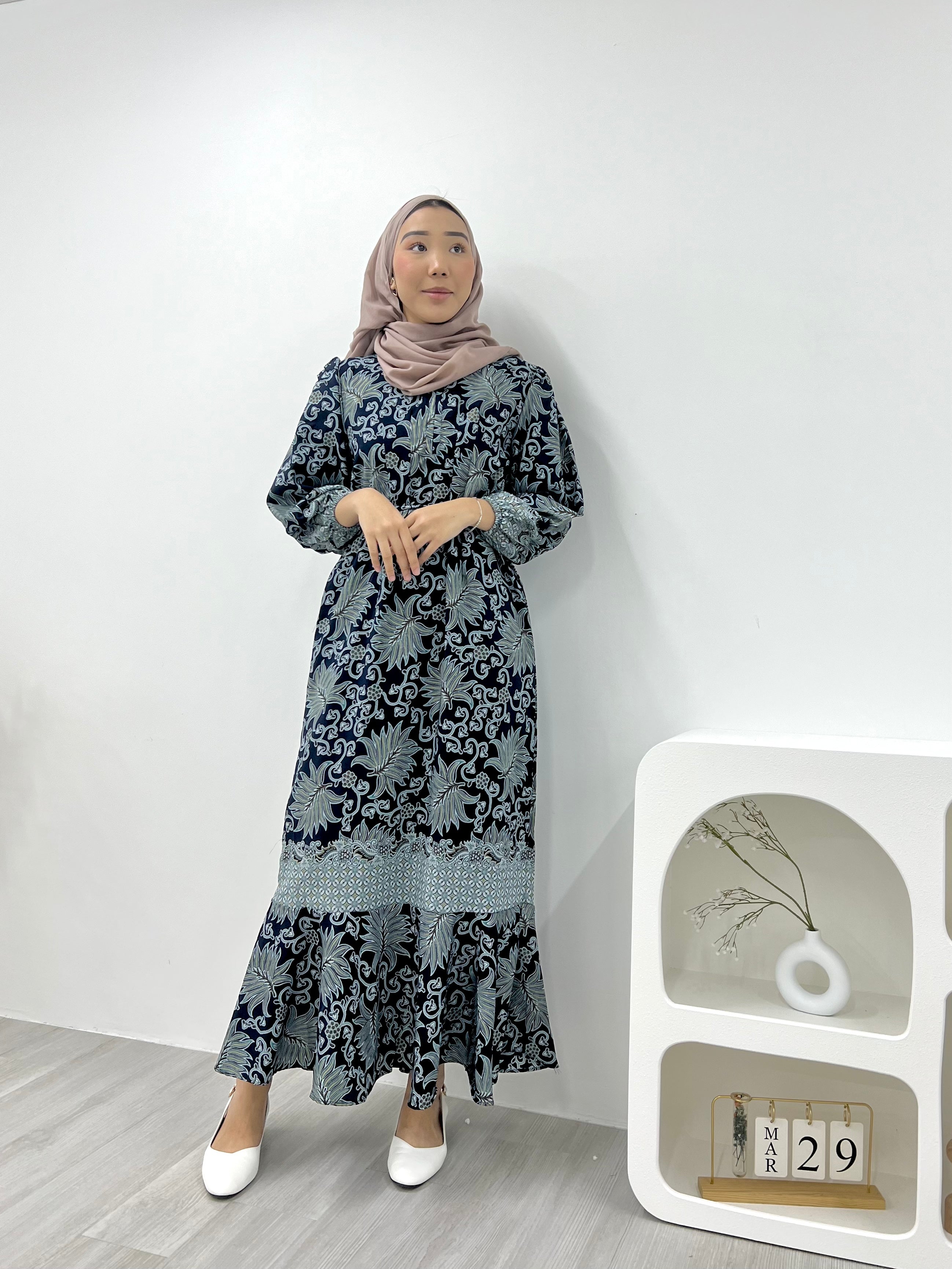 Mermaid Batik Dress - Classic Mono