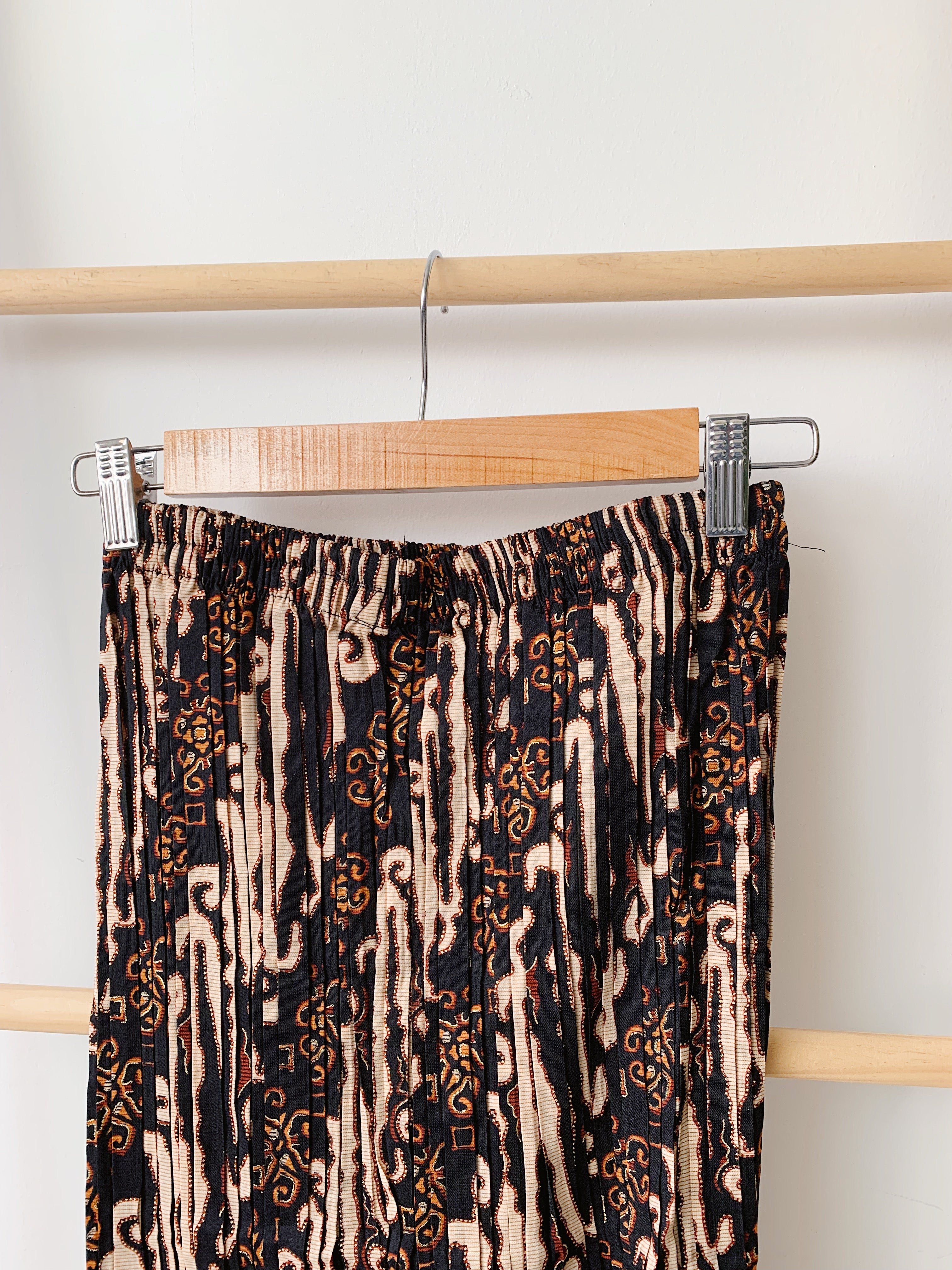 Batik Pleated Skirt - Dual Mono