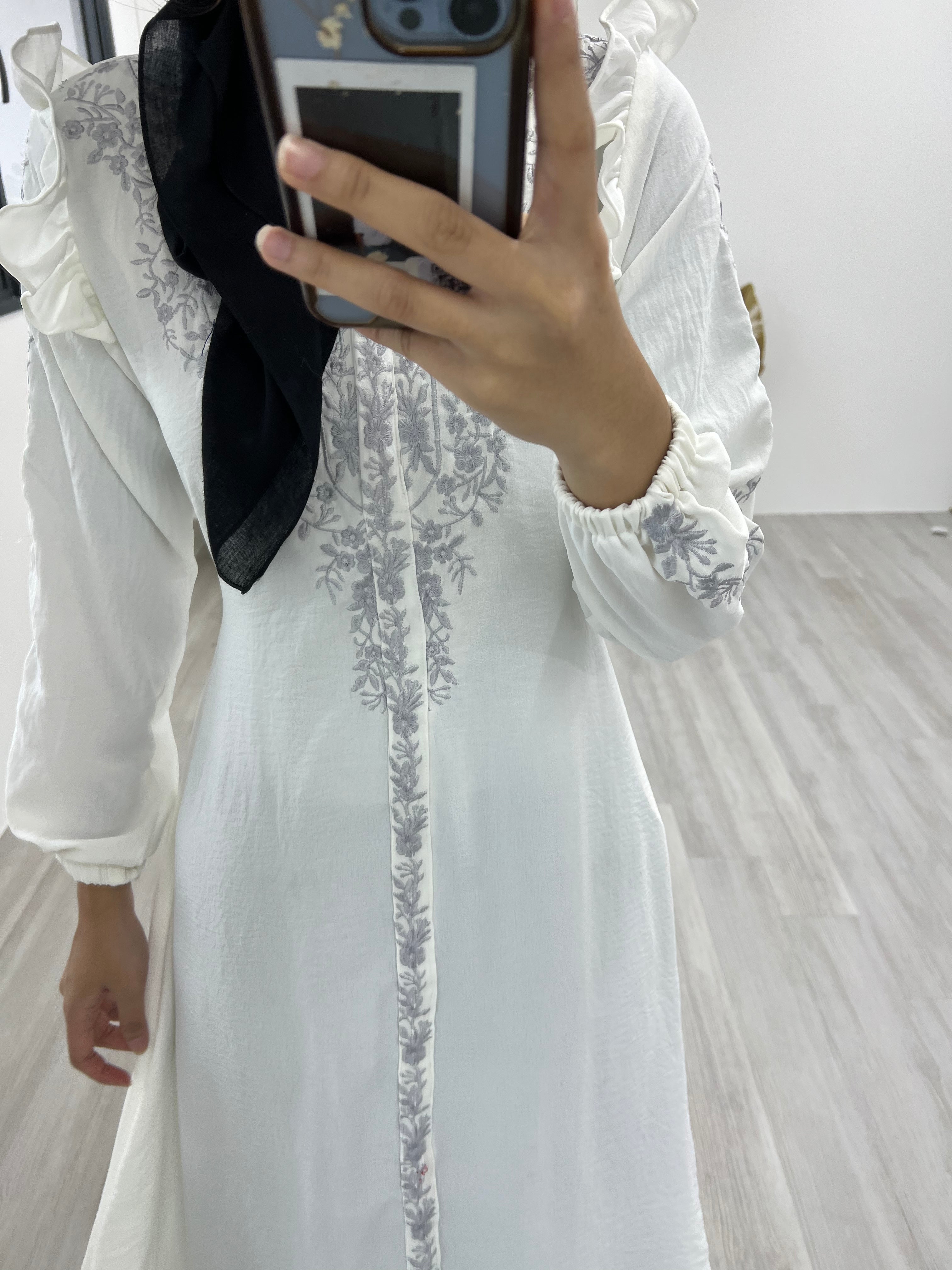 Chest Embroidered Abaya