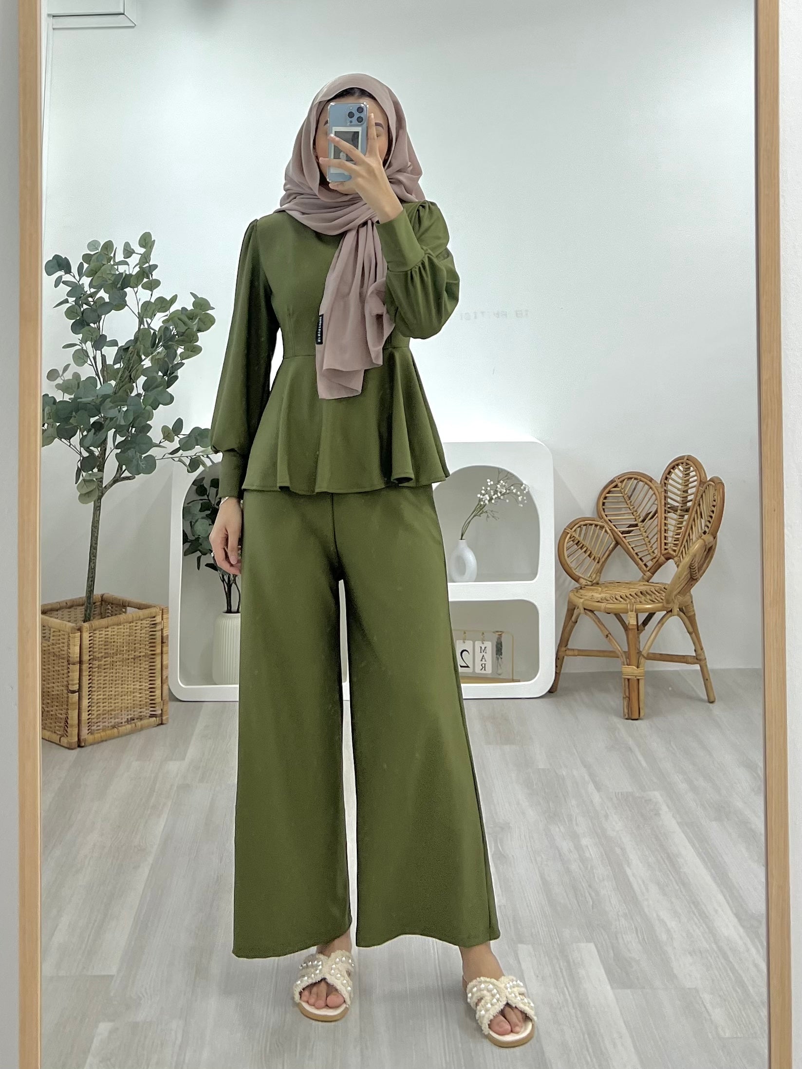 Plain Lara Pants Set