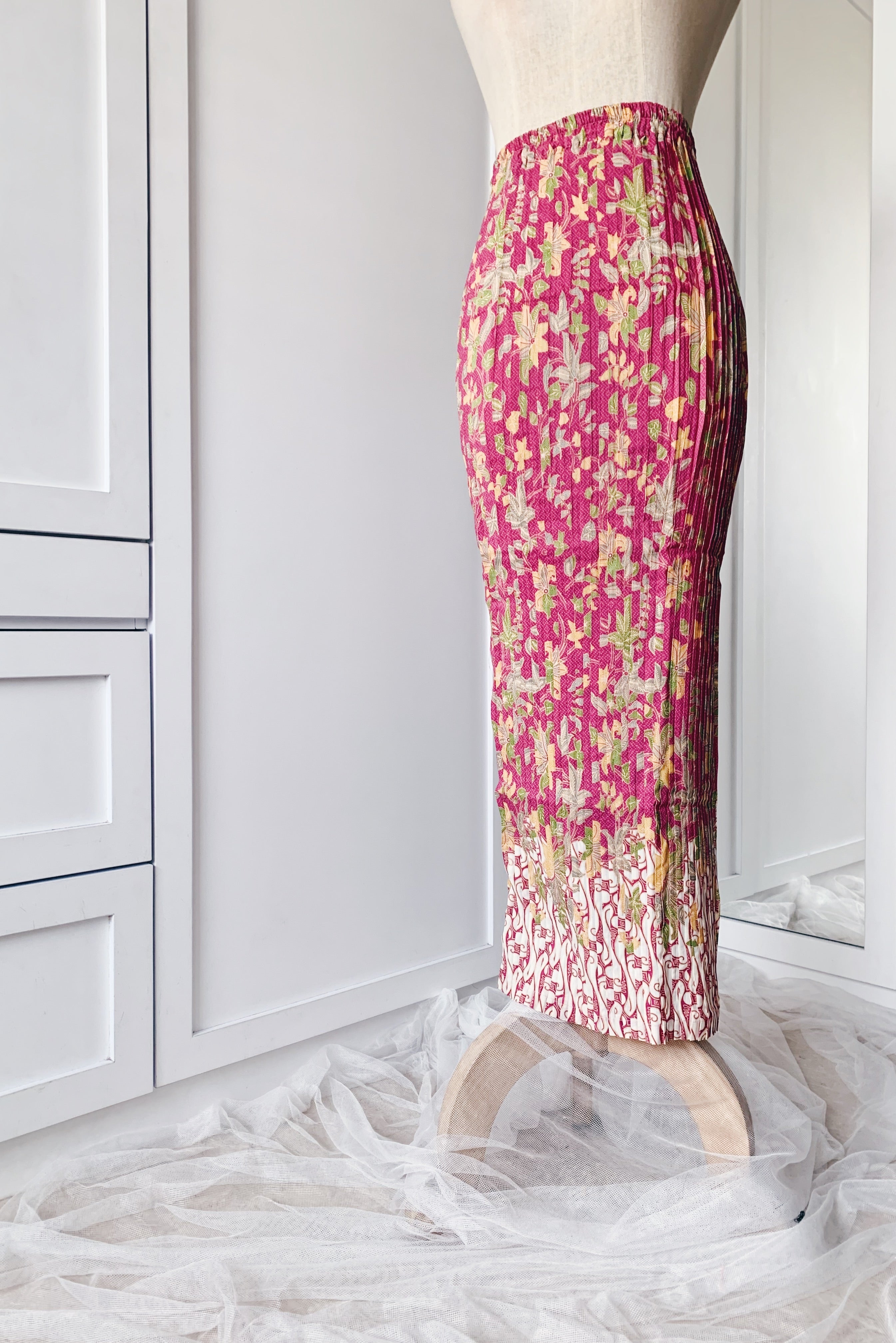 Batik Pleated Skirt - Dosansia